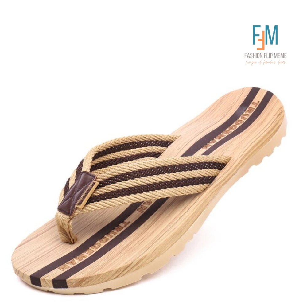 Tan & Brown Soft Woodgrain Look Thong Sandal Flip Flops Slides NWOT